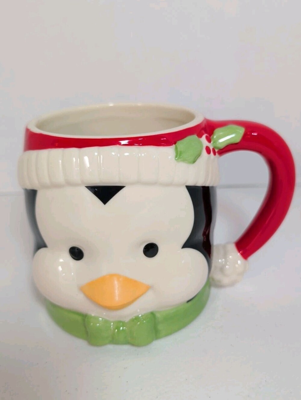Lenox "Hosting the Holidays" Penguin With Santa Hat Figural Mug 16oz Very Good